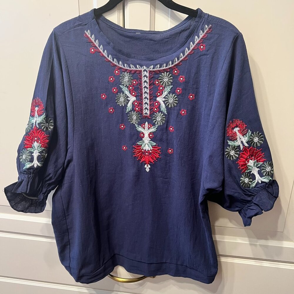 Navy Red & White Embroidered  Bell  Sleeve Tunic‎ Top Blouse (Size Medium)
